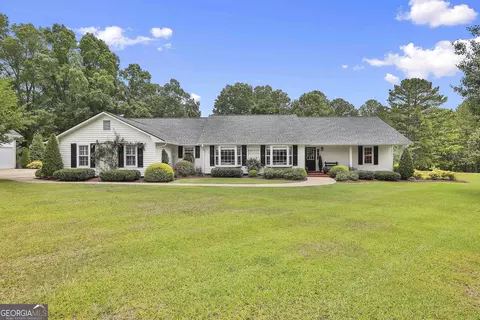 744 Grant Rd, Brooks, GA 30205