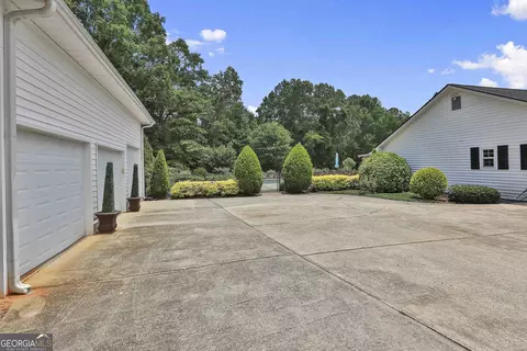 Exterior - 744 Grant Rd, Brooks, GA 30205 photo 39 of 39