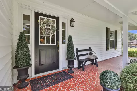 Exterior - 744 Grant Rd, Brooks, GA 30205 photo 7 of 39