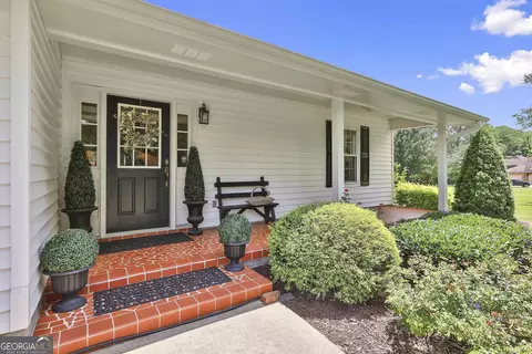 Exterior - 744 Grant Rd, Brooks, GA 30205 photo 6 of 39