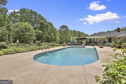 Exterior - 744 Grant Rd, Brooks, GA 30205 photo 16 of 39