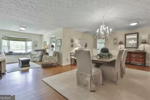 Dining - 744 Grant Rd, Brooks, GA 30205 photo 4 of 10