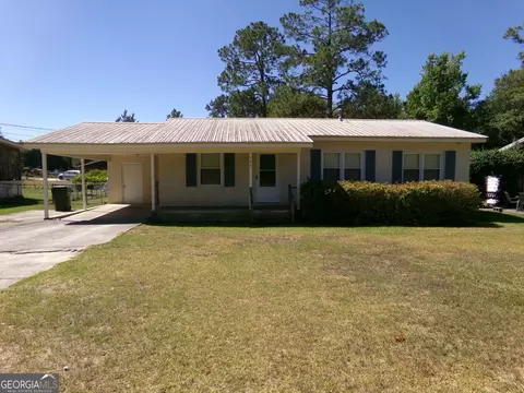 307 Pratt Ave, Swainsboro, GA 30401