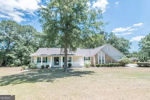 8258 Knoxville Rd, Lizella, GA 31052