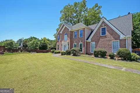 1875 Lisa Springs Dr, Snellville, GA 30078