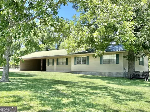 4007 Milan Rhine Hwy, Milan, GA 31060