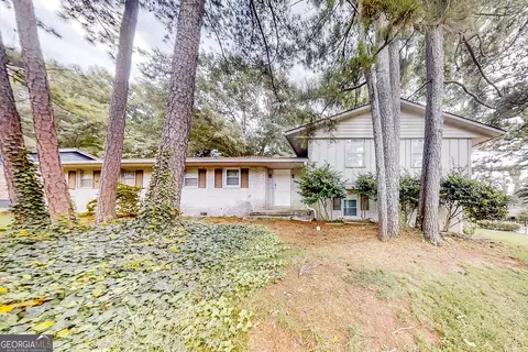 455 Clara Dr, Riverdale, GA 30274