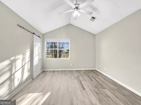 25 Green Springs Ct, Hampton, GA 30228 photo 8