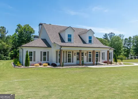 241 Waterview Cir, Newnan, GA 30263