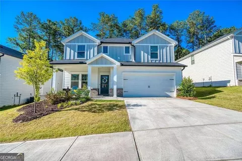 664 Stately Dr, Woodstock, GA 30188