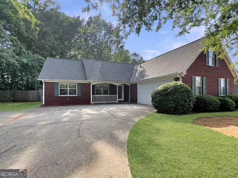 103 Dana Dr, Hampton, GA 30228
