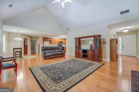 101 Blackberry Rd, Jackson, GA 30233 photo 6