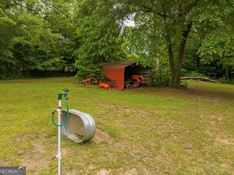 Exterior - 176 Old Farm Rd, Perry, GA 31069 photo 18 of 22