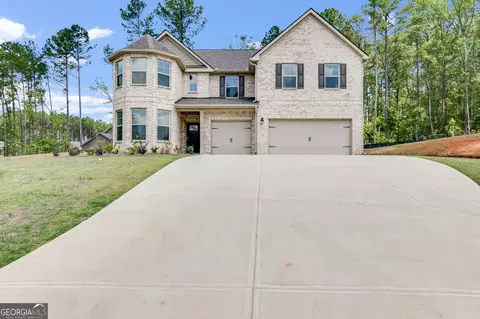 110 Cooper Cv E, Fayetteville, GA 30215