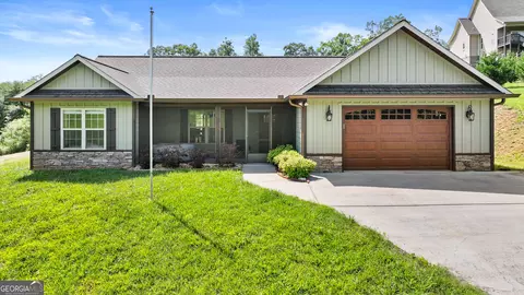 51 Oakwood Dr #22, Blue Ridge, GA 30513