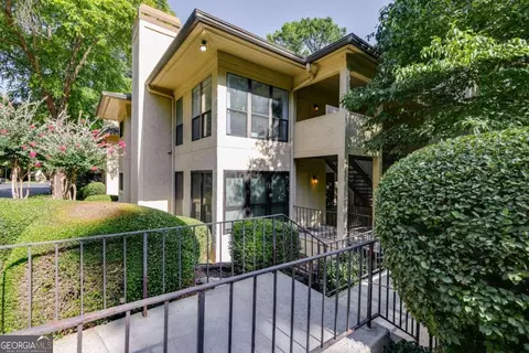 207 Comeragh SE, Smyrna, GA 30080