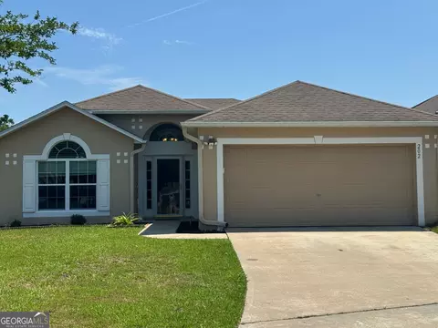 202 Pine Bluff Way, Kingsland, GA 31548