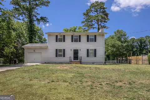 200 Carriage Cir, Stockbridge, GA 30281