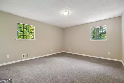 3916 Rolling Pl, Conley, GA 30288 photo 9