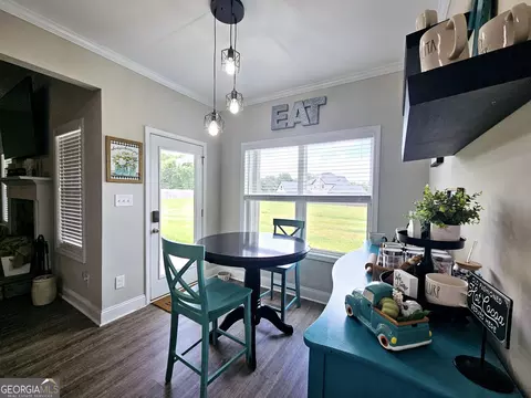 Dining - 120 Hamilton Lake View Ct, Lagrange, GA 30241 photo 6 of 6