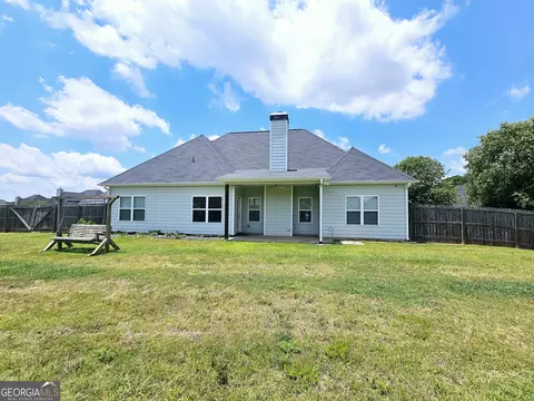 Exterior - 120 Hamilton Lake View Ct, Lagrange, GA 30241 photo 5 of 7