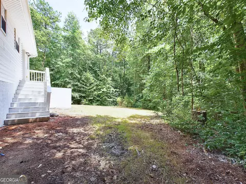 Exterior - 143 Oakview Cir, Gray, GA 31032 photo 7 of 10