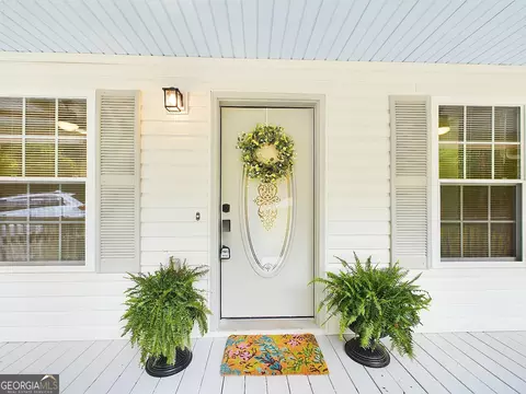 Exterior - 143 Oakview Cir, Gray, GA 31032 photo 3 of 10