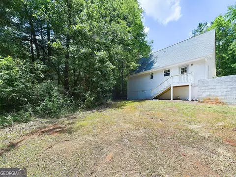 Exterior - 143 Oakview Cir, Gray, GA 31032 photo 9 of 10