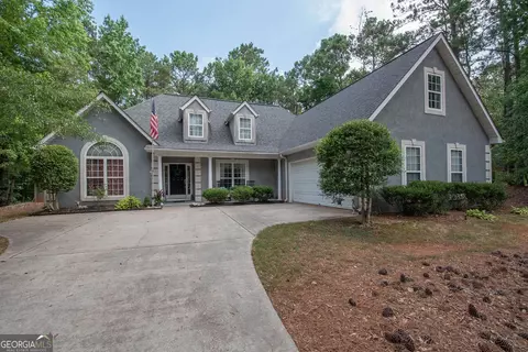 25 Tyler Woods Dr, Sharpsburg, GA 30277