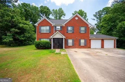4392 Chester Ln, Ellenwood, GA 30294