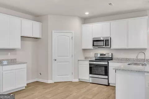 1192 Bluecoat Cir #86, Hampton, GA 30228 photo 15