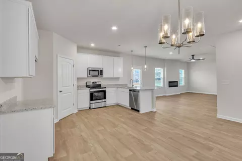 1192 Bluecoat Cir #86, Hampton, GA 30228 photo 13
