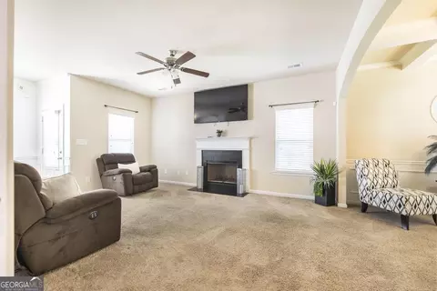 930 Amelia Dr, Byron, GA 31008 photo 10
