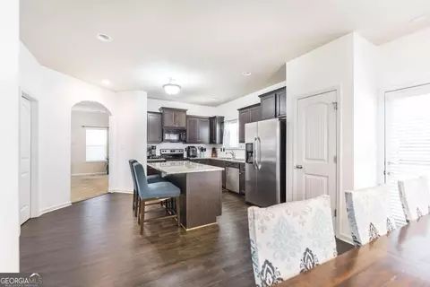 930 Amelia Dr, Byron, GA 31008 photo 17