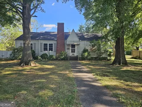 107 W Fairmount Ave, Cedartown, GA 30125
