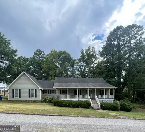 980 Brandywine Dr, Winder, GA 30680