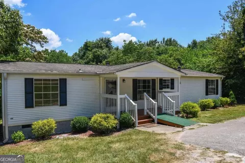 6832 Duncan Rd, Lula, GA 30554