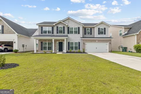 102 Larsen Ct, Kingsland, GA 31548