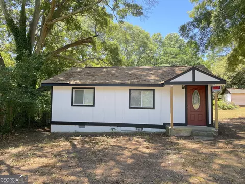 246 Spring St, Griffin, GA 30223