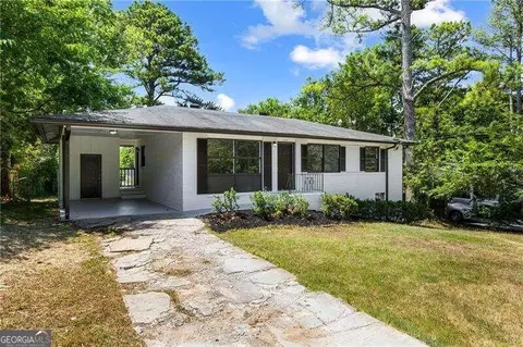636 Burbank Dr SE, Smyrna, GA 30080