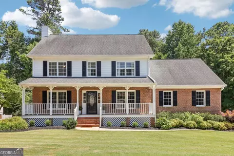 3310 Brownwood Dr, Snellville, GA 30078