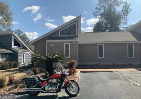 312 Hummingbird Cir, Statesboro, GA 30458