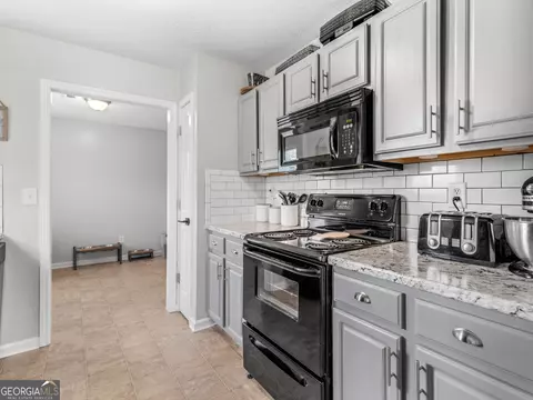 105 Live Oak Dr, Jackson, GA 30233 photo 8