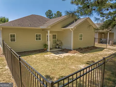 105 Cottage Loop, Dublin, GA 31021 photo 21
