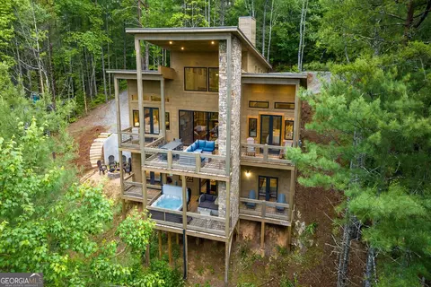 259 Mountain Laurel Ln, Blue Ridge, GA 30513