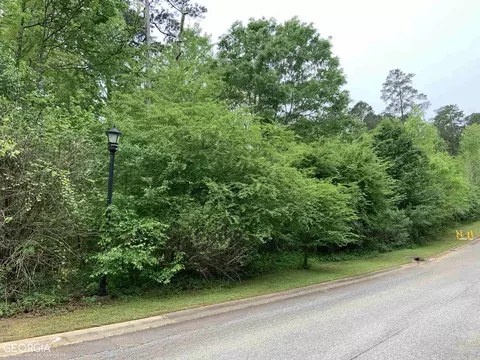 125 Greenview Ter, Macon, GA 31220