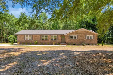 65 Watson Rd, Martin, GA 30557