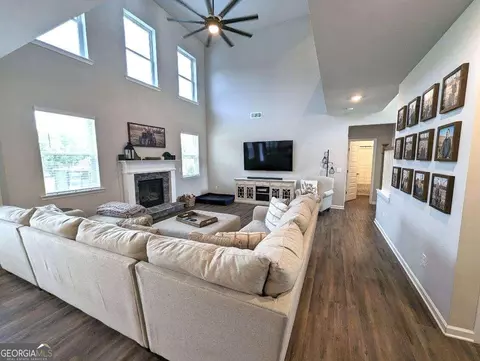 617 Hydrangea Ln, Bremen, GA 30110 photo 8