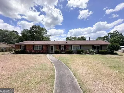 1401 Acton Dr, Vidalia, GA 30474