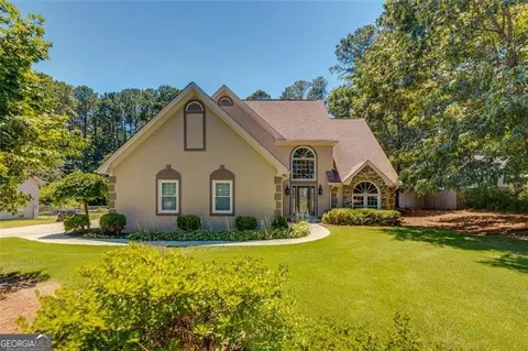 2329 Radbury Ln, Snellville, GA 30078